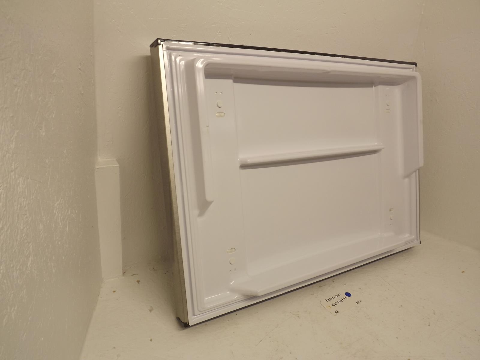 GE Refrigerator WR78X37411 Freezer Door New GE Refrigerator WR78X37411 Freezer Door New